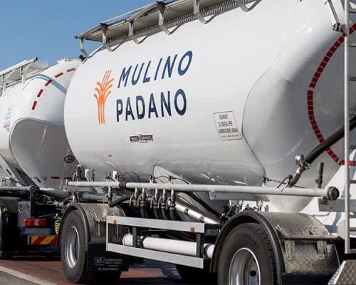 Camion farina