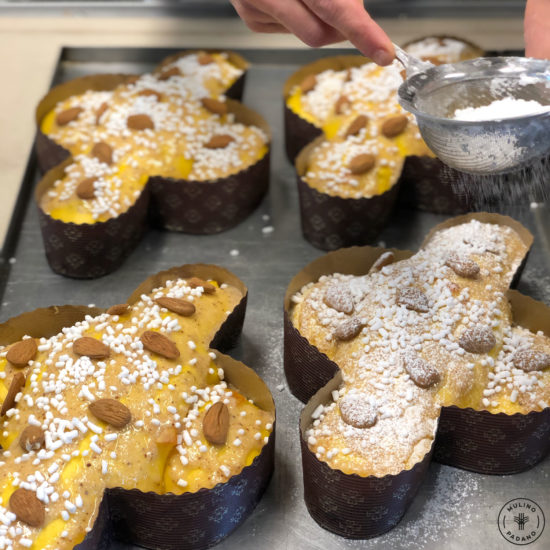 Fig.5 La guarnizione della colomba pasquale.